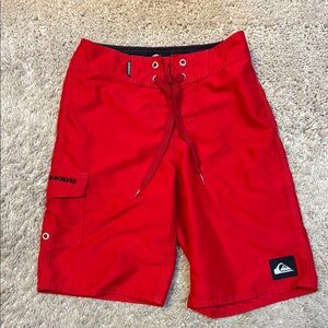Quiksilver Red Board Shorts Quick-Dry Relaxed Fit- size 22